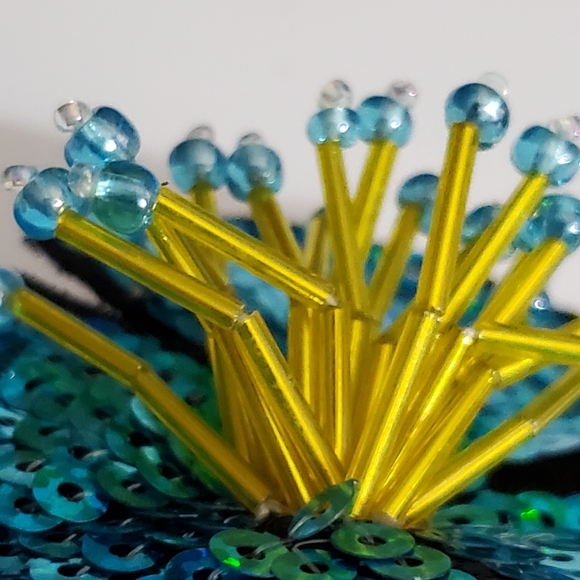 3D hibiscus beaded applique flower sew on iron on patch sequins tropical - Picture 11 of 13